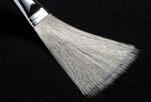 Tamiya 74078 Craft Tools - Model Cleaning Brush (Anti-Static) - Image 4